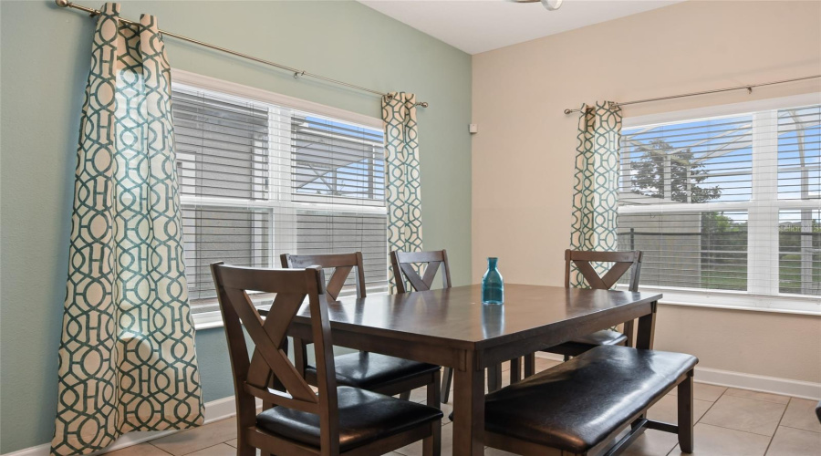 DAVENPORT, Florida 33896, 5 Bedrooms Bedrooms, ,4 BathroomsBathrooms,Residential,For Sale,PEBBLE BEACH,MFRO6262762