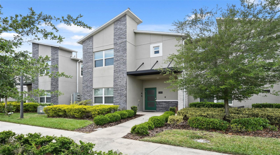 DAVENPORT, Florida 33896, 5 Bedrooms Bedrooms, ,4 BathroomsBathrooms,Residential,For Sale,PEBBLE BEACH,MFRO6262762