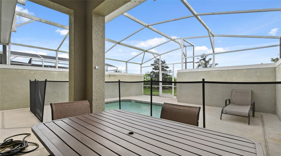 DAVENPORT, Florida 33896, 5 Bedrooms Bedrooms, ,4 BathroomsBathrooms,Residential,For Sale,PEBBLE BEACH,MFRO6262762