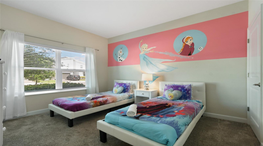 DAVENPORT, Florida 33896, 4 Bedrooms Bedrooms, ,3 BathroomsBathrooms,Residential,For Sale,PEBBLE BEACH,0,MFRO6262716