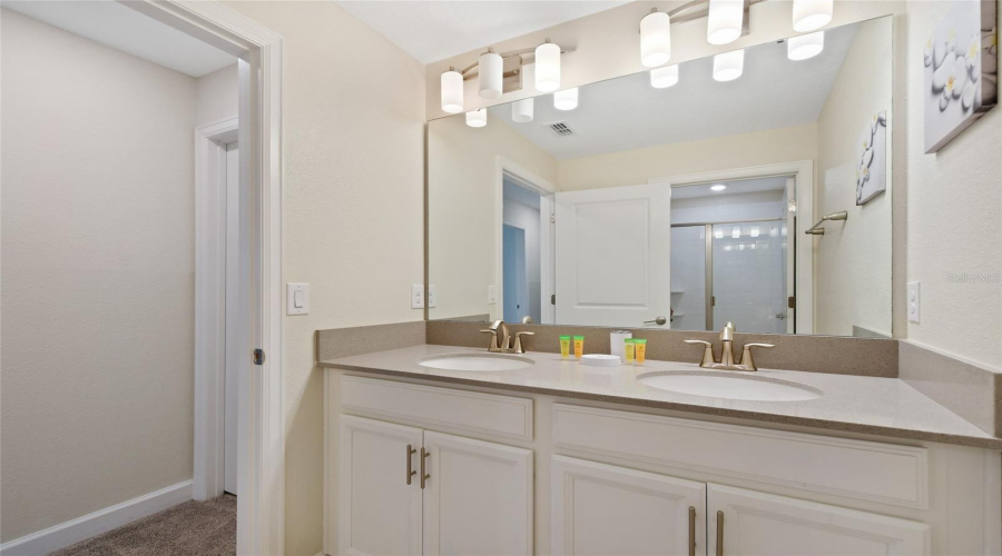 DAVENPORT, Florida 33896, 4 Bedrooms Bedrooms, ,3 BathroomsBathrooms,Residential,For Sale,PEBBLE BEACH,0,MFRO6262716