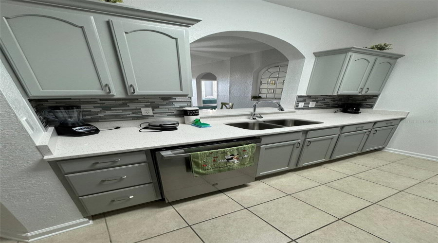 KISSIMMEE, Florida 34747, 3 Bedrooms Bedrooms, ,2 BathroomsBathrooms,Residential,For Sale,ALMATON,0,MFRS5116699