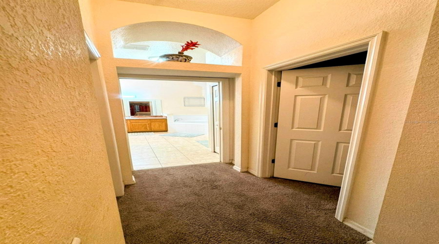 DAVENPORT, Florida 33897, 3 Bedrooms Bedrooms, ,2 BathroomsBathrooms,Residential,For Sale,WATLING,MFRO6262999