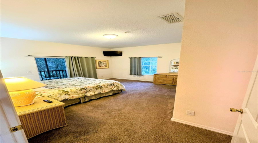 DAVENPORT, Florida 33897, 3 Bedrooms Bedrooms, ,2 BathroomsBathrooms,Residential,For Sale,WATLING,MFRO6262999