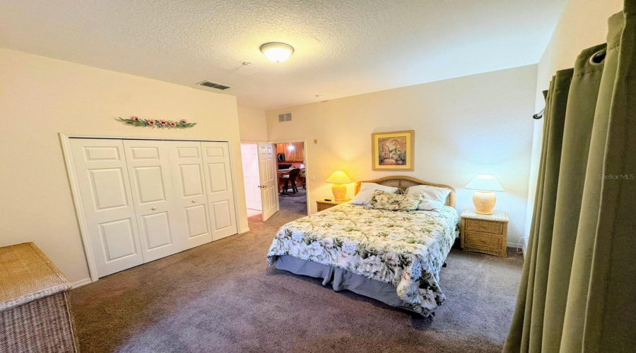 DAVENPORT, Florida 33897, 3 Bedrooms Bedrooms, ,2 BathroomsBathrooms,Residential,For Sale,WATLING,MFRO6262999