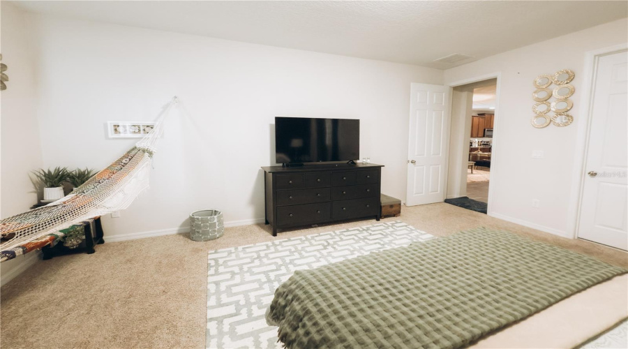 KISSIMMEE, Florida 34747, 7 Bedrooms Bedrooms, ,5 BathroomsBathrooms,Residential,For Sale,NASSAU POINT,0,MFRO6251630