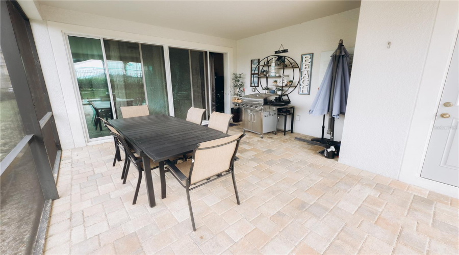 KISSIMMEE, Florida 34747, 7 Bedrooms Bedrooms, ,5 BathroomsBathrooms,Residential,For Sale,NASSAU POINT,0,MFRO6251630