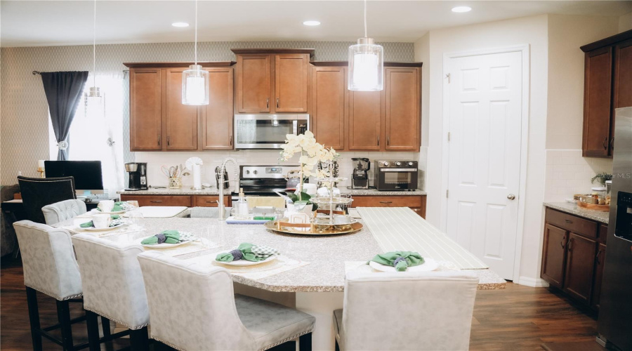 KISSIMMEE, Florida 34747, 7 Bedrooms Bedrooms, ,5 BathroomsBathrooms,Residential,For Sale,NASSAU POINT,0,MFRO6251630