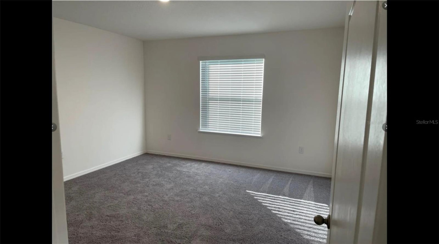 DAVENPORT, Florida 33896, 5 Bedrooms Bedrooms, ,2 BathroomsBathrooms,Residential,For Sale,VILLAVISTA,0,MFRO6263312