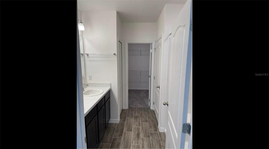 DAVENPORT, Florida 33896, 5 Bedrooms Bedrooms, ,2 BathroomsBathrooms,Residential,For Sale,VILLAVISTA,0,MFRO6263312