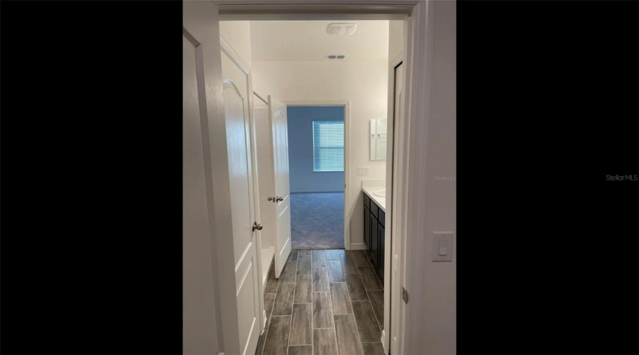 DAVENPORT, Florida 33896, 5 Bedrooms Bedrooms, ,2 BathroomsBathrooms,Residential,For Sale,VILLAVISTA,0,MFRO6263312