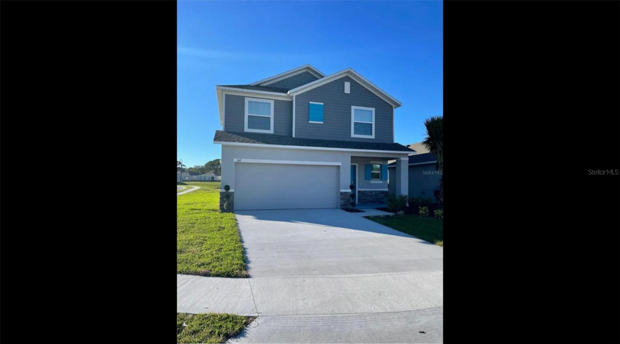 DAVENPORT, Florida 33896, 5 Bedrooms Bedrooms, ,2 BathroomsBathrooms,Residential,For Sale,VILLAVISTA,0,MFRO6263312