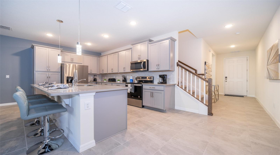 KISSIMMEE, Florida 34747, 5 Bedrooms Bedrooms, ,4 BathroomsBathrooms,Residential,For Sale,FLEMING MIST,0,MFRS5116865