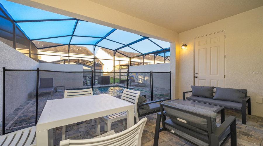 KISSIMMEE, Florida 34747, 5 Bedrooms Bedrooms, ,4 BathroomsBathrooms,Residential,For Sale,FLEMING MIST,0,MFRS5116865