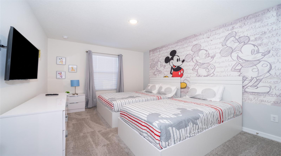 KISSIMMEE, Florida 34747, 5 Bedrooms Bedrooms, ,4 BathroomsBathrooms,Residential,For Sale,FLEMING MIST,0,MFRS5116865