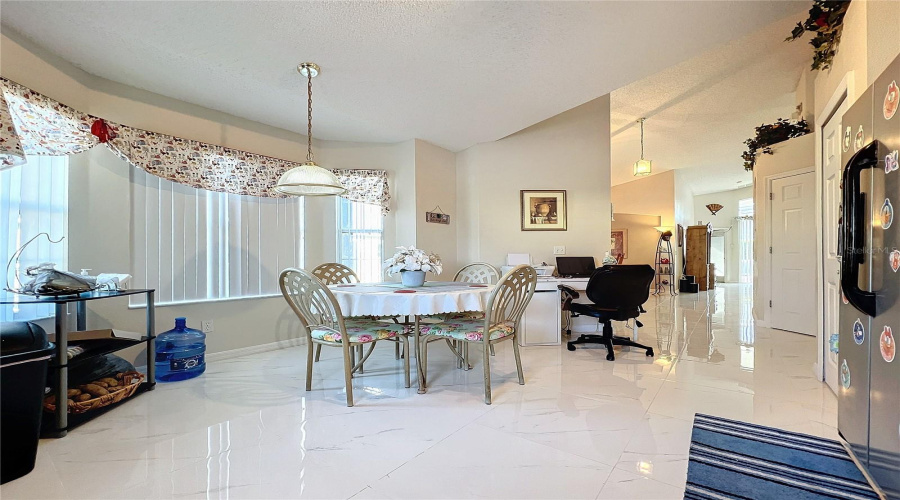 DAVENPORT, Florida 33837, 4 Bedrooms Bedrooms, ,3 BathroomsBathrooms,Residential,For Sale,FOX,0,MFRS5116869