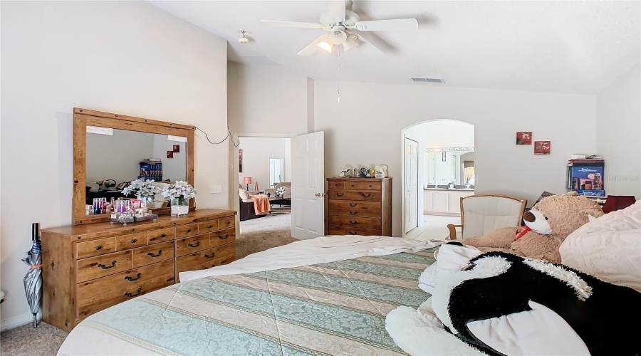 DAVENPORT, Florida 33837, 4 Bedrooms Bedrooms, ,3 BathroomsBathrooms,Residential,For Sale,FOX,0,MFRS5116869
