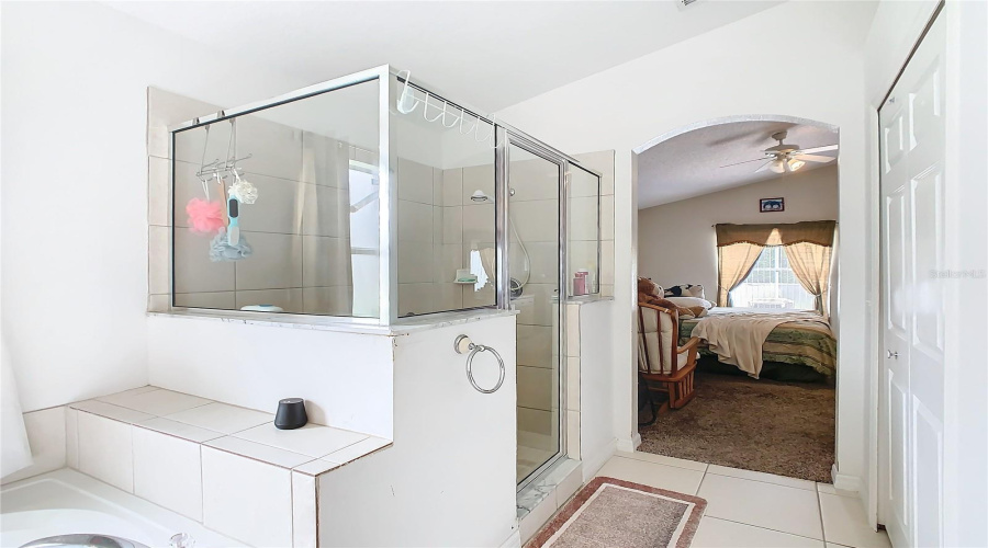 DAVENPORT, Florida 33837, 4 Bedrooms Bedrooms, ,3 BathroomsBathrooms,Residential,For Sale,FOX,0,MFRS5116869