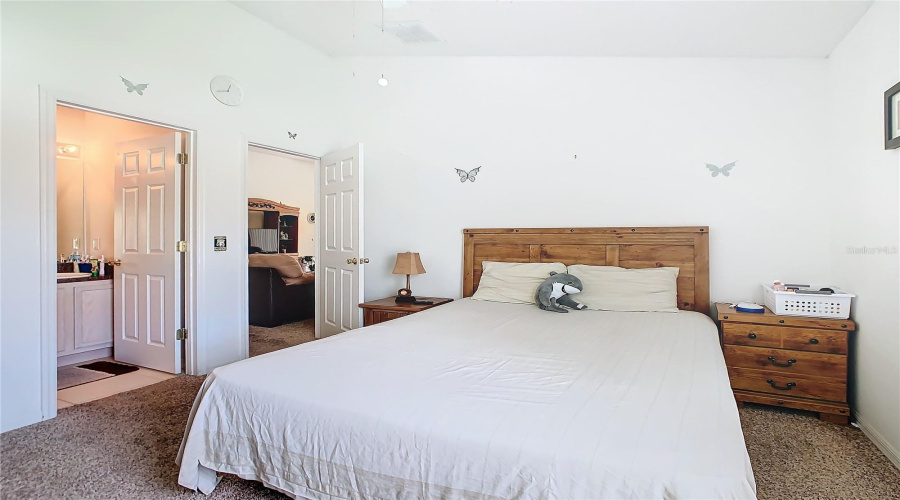 DAVENPORT, Florida 33837, 4 Bedrooms Bedrooms, ,3 BathroomsBathrooms,Residential,For Sale,FOX,0,MFRS5116869