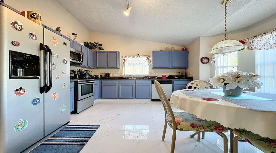 DAVENPORT, Florida 33837, 4 Bedrooms Bedrooms, ,3 BathroomsBathrooms,Residential,For Sale,FOX,0,MFRS5116869