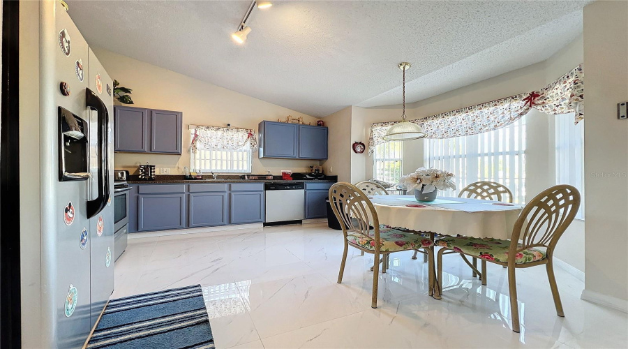 DAVENPORT, Florida 33837, 4 Bedrooms Bedrooms, ,3 BathroomsBathrooms,Residential,For Sale,FOX,0,MFRS5116869