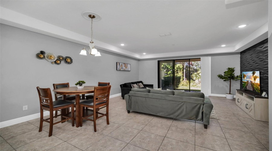 DAVENPORT, Florida 33896, 3 Bedrooms Bedrooms, ,2 BathroomsBathrooms,Residential,For Sale,ROSEVILLE,0,MFRO6263279
