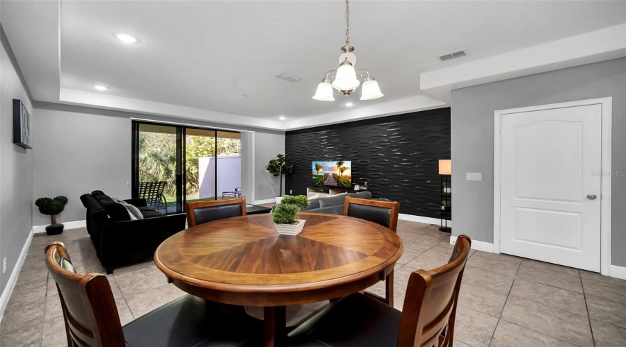 DAVENPORT, Florida 33896, 3 Bedrooms Bedrooms, ,2 BathroomsBathrooms,Residential,For Sale,ROSEVILLE,0,MFRO6263279