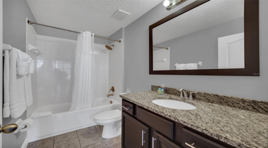 DAVENPORT, Florida 33896, 3 Bedrooms Bedrooms, ,2 BathroomsBathrooms,Residential,For Sale,ROSEVILLE,0,MFRO6263279