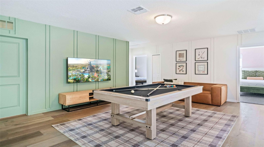 KISSIMMEE, Florida 34747, 9 Bedrooms Bedrooms, ,6 BathroomsBathrooms,Residential,For Sale,GOLDEN NOBLE,0,MFRO6263982