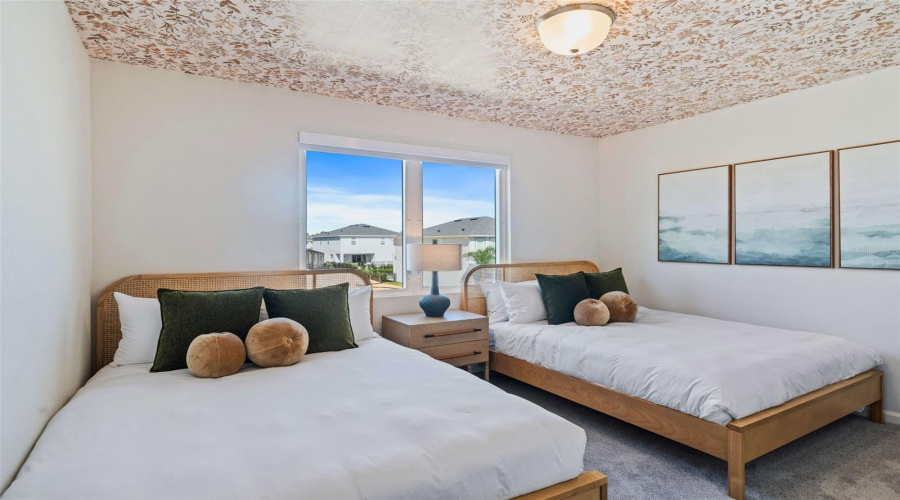 KISSIMMEE, Florida 34747, 9 Bedrooms Bedrooms, ,6 BathroomsBathrooms,Residential,For Sale,GOLDEN NOBLE,0,MFRO6263982