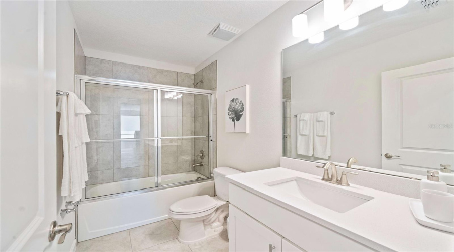 KISSIMMEE, Florida 34747, 9 Bedrooms Bedrooms, ,6 BathroomsBathrooms,Residential,For Sale,GOLDEN NOBLE,0,MFRO6263982