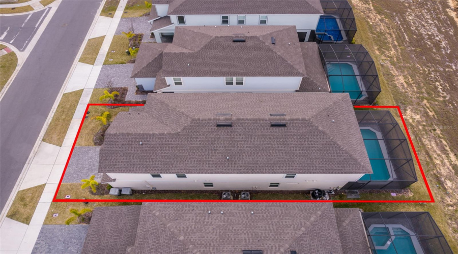 DAVENPORT, Florida 33897, 6 Bedrooms Bedrooms, ,4 BathroomsBathrooms,Residential,For Sale,ALOHA,0,MFRO6263847