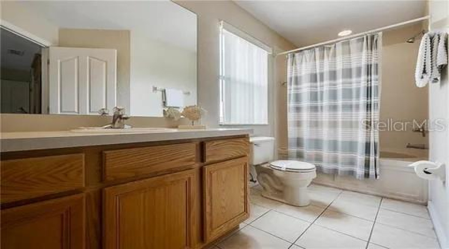 DAVENPORT, Florida 33897, 3 Bedrooms Bedrooms, ,3 BathroomsBathrooms,Residential,For Sale,CALABRIA,MFRW7870736