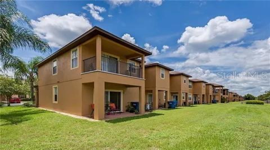 DAVENPORT, Florida 33897, 3 Bedrooms Bedrooms, ,3 BathroomsBathrooms,Residential,For Sale,CALABRIA,MFRW7870736