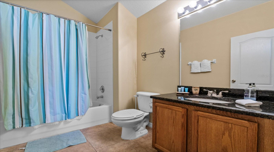 DAVENPORT, Florida 33837, 5 Bedrooms Bedrooms, ,3 BathroomsBathrooms,Residential,For Sale,BLUE HERON,MFRO6263337