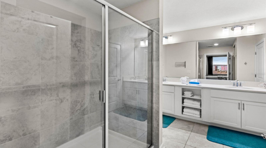 KISSIMMEE, Florida 34746, 2 Bedrooms Bedrooms, ,2 BathroomsBathrooms,Residential,For Sale,CLOCK TOWER,0,MFRO6263907