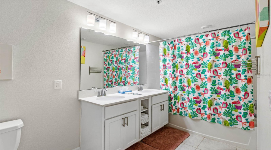KISSIMMEE, Florida 34746, 2 Bedrooms Bedrooms, ,2 BathroomsBathrooms,Residential,For Sale,CLOCK TOWER,0,MFRO6263907