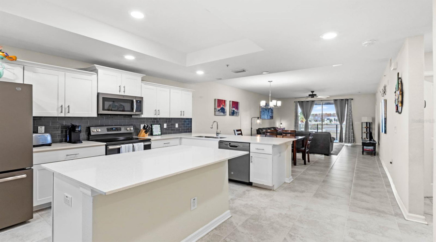 KISSIMMEE, Florida 34746, 2 Bedrooms Bedrooms, ,2 BathroomsBathrooms,Residential,For Sale,CLOCK TOWER,0,MFRO6263907