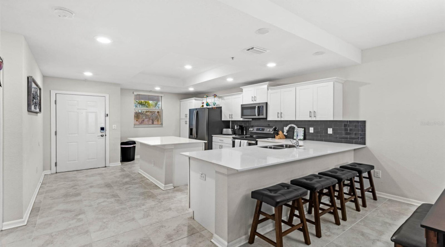 KISSIMMEE, Florida 34746, 2 Bedrooms Bedrooms, ,2 BathroomsBathrooms,Residential,For Sale,CLOCK TOWER,0,MFRO6263907
