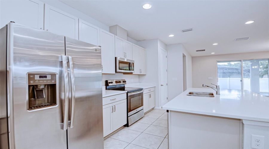 DAVENPORT, Florida 33896, 4 Bedrooms Bedrooms, ,2 BathroomsBathrooms,Residential,For Sale,YORKSHIRE,MFRO6263889