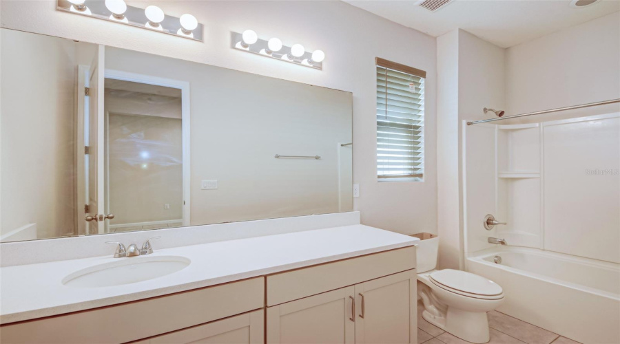 DAVENPORT, Florida 33896, 4 Bedrooms Bedrooms, ,2 BathroomsBathrooms,Residential,For Sale,YORKSHIRE,MFRO6263889