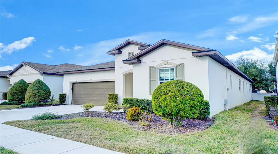 DAVENPORT, Florida 33896, 4 Bedrooms Bedrooms, ,2 BathroomsBathrooms,Residential,For Sale,YORKSHIRE,MFRO6263889
