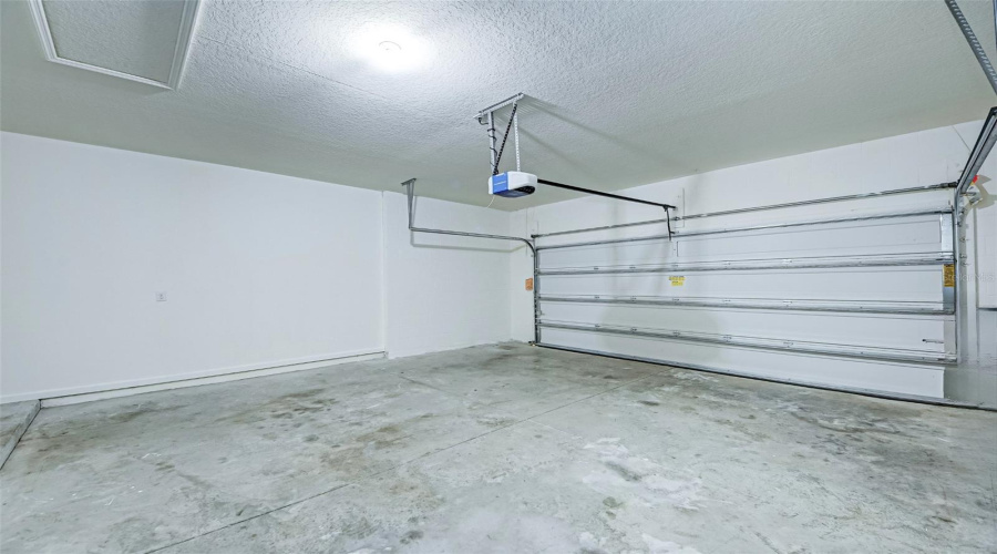 DAVENPORT, Florida 33896, 4 Bedrooms Bedrooms, ,2 BathroomsBathrooms,Residential,For Sale,YORKSHIRE,MFRO6263889