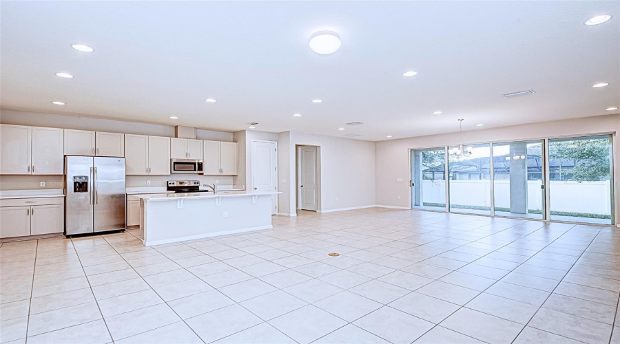 DAVENPORT, Florida 33896, 4 Bedrooms Bedrooms, ,2 BathroomsBathrooms,Residential,For Sale,YORKSHIRE,MFRO6263889