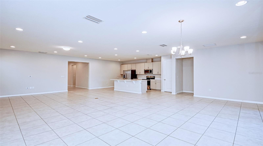 DAVENPORT, Florida 33896, 4 Bedrooms Bedrooms, ,2 BathroomsBathrooms,Residential,For Sale,YORKSHIRE,MFRO6263889
