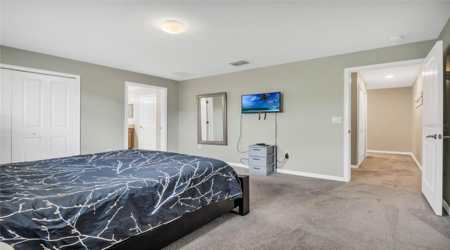 KISSIMMEE, Florida 34746, 4 Bedrooms Bedrooms, ,3 BathroomsBathrooms,Residential,For Sale,CLOCK TOWER,MFRO6264497