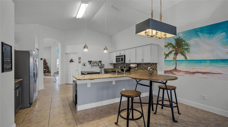 KISSIMMEE, Florida 34746, 4 Bedrooms Bedrooms, ,2 BathroomsBathrooms,Residential,For Sale,CASTAWAY BEACH,MFRO6262248