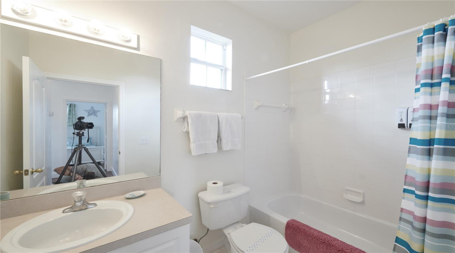 DAVENPORT, Florida 33897, 4 Bedrooms Bedrooms, ,3 BathroomsBathrooms,Residential,For Sale,BRUNELLO,0,MFRO6258093