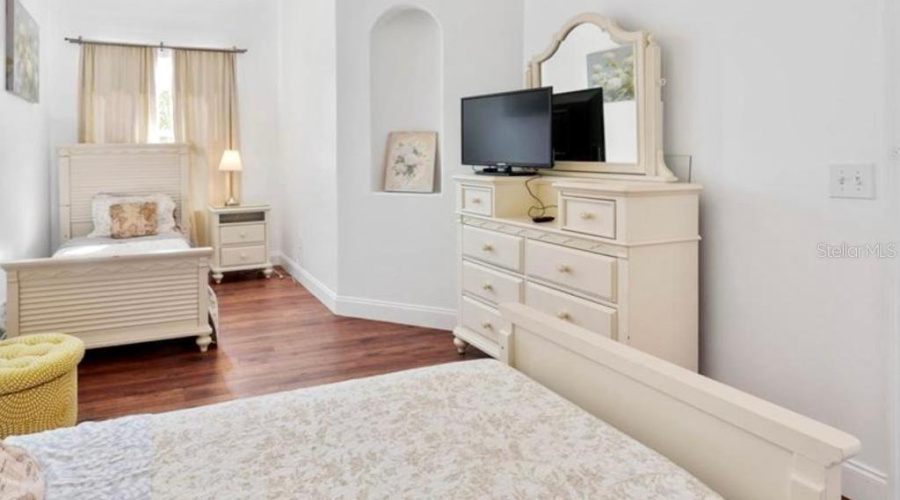 DAVENPORT, Florida 33897, 4 Bedrooms Bedrooms, ,3 BathroomsBathrooms,Residential,For Sale,BRUNELLO,0,MFRO6258093