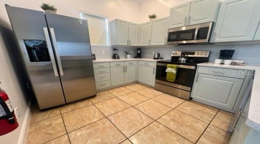 DAVENPORT, Florida 33897, 4 Bedrooms Bedrooms, ,3 BathroomsBathrooms,Residential,For Sale,BRUNELLO,0,MFRO6258093